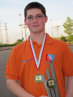 201105_lu_luxskill_cup.jpg 201105_lu_luxskill_cup.jpg