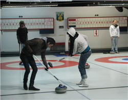 ca_curling_250.jpg ca_curling_250.jpg