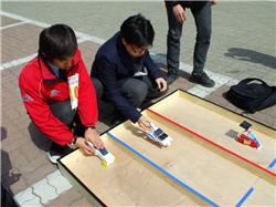 kr2010_solar_car_250.jpg kr2010_solar_car_250.jpg