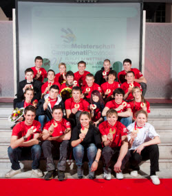li_2011_final_team_250.jpg li_2011_final_team_250.jpg